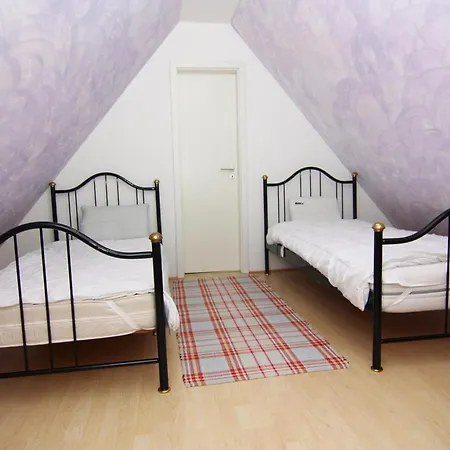 بيت للعطل Spacious In Neukirchen, Cleaning Included